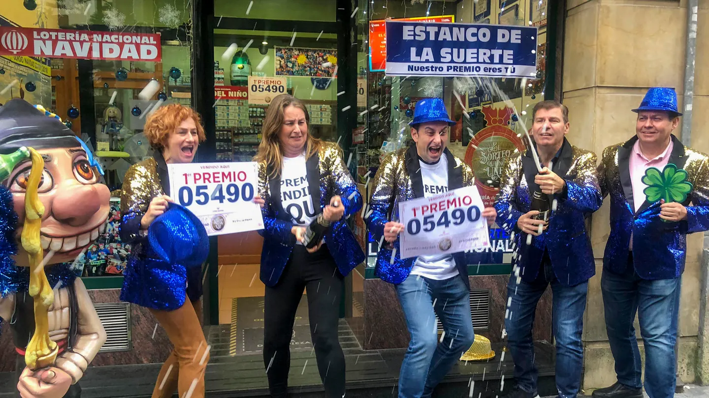 El Supremo obliga a un ganador de la Lotería de 2013 a compartir el premio con un amigo El Supremo obliga a un ganador de la Lotería de 2013 a compartir el premio con un amigo
