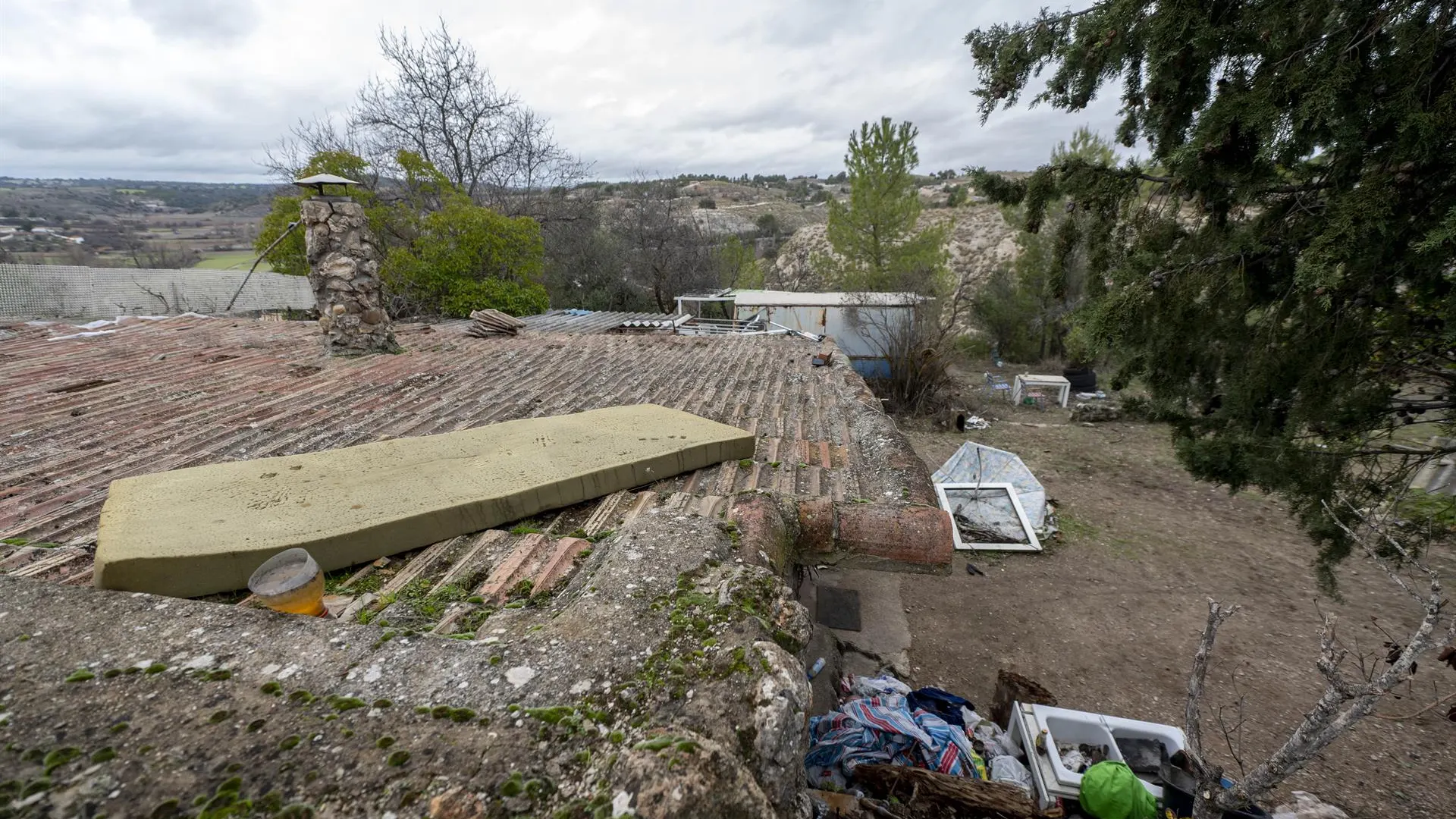 El crimen de Brea de Tajo también es machista: el asesino mató a su expareja y su novio y se suicidó