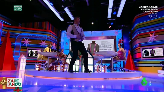 El estriptis improvisado de Miki Nadal en directo El estriptis improvisado de Miki Nadal en directo