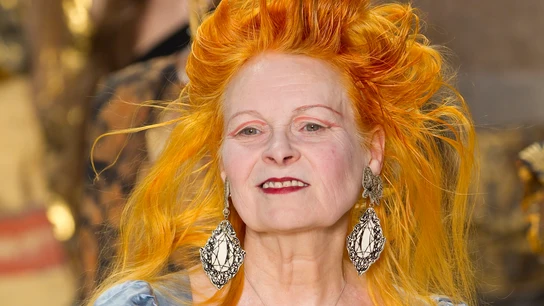Adiós a la diseñadora británica Vivienne Westwood, reina de la moda punk Adiós a la diseñadora británica Vivienne Westwood, reina de la moda punk