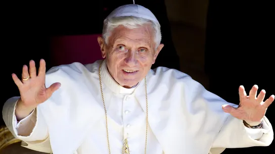 Benedicto XVI: el papa que renunció Benedicto XVI: el papa que renunció