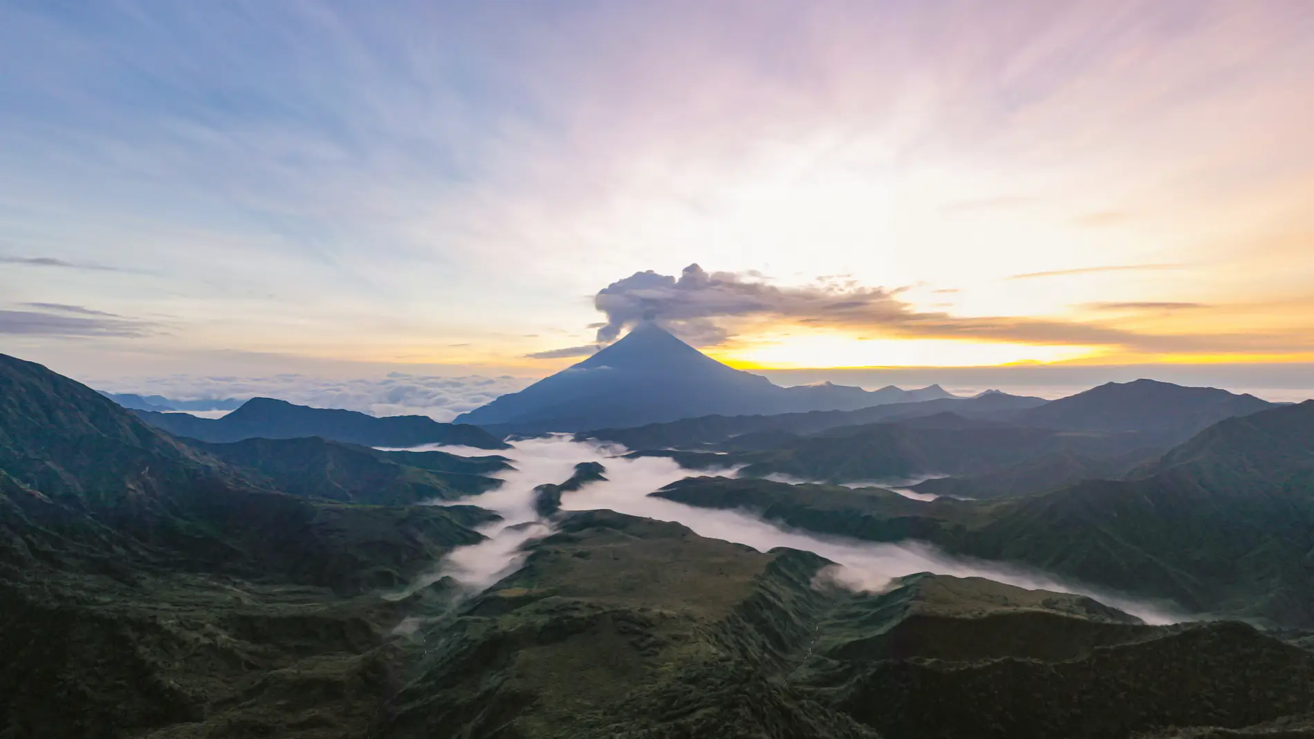 El volcán ecuatoriano Sangay