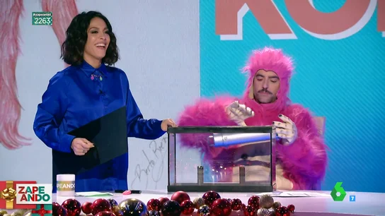 La cápsula del tiempo de Lorena Castell, Dani Mateo, Miki Nadal, Iñaki Urrutia y María Gómez sobre sus predicciones de 2023 La cápsula del tiempo de Lorena Castell, Dani Mateo, Miki Nadal, Iñaki Urrutia y María Gómez sobre sus predicciones de 2023