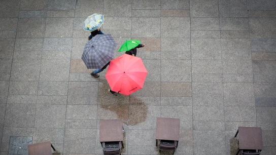 Fin de semana pasado por agua: se va el frío, pero llegan las lluvias Fin de semana pasado por agua: se va el frío, pero llegan las lluvias