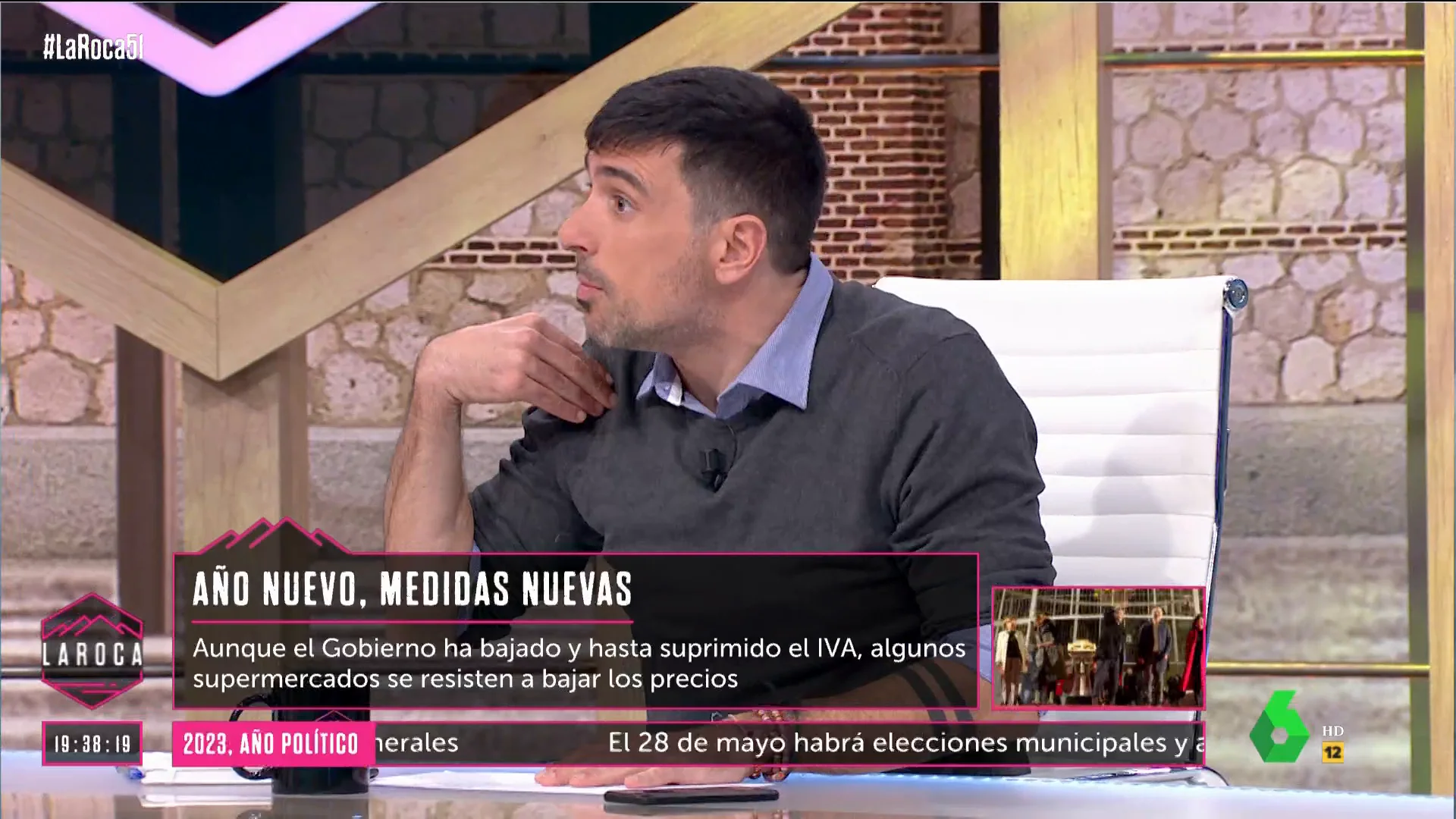 Ramón Espinar: "Todo el mundo nota al hacer la compra que los precios han bajado"