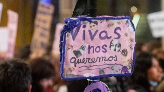 Una mujer durante una manifestación contra las violencias machistas, 25 de noviembre de 2022, en Madrid Una mujer durante una manifestación contra las violencias machistas, 25 de noviembre de 2022, en Madrid
