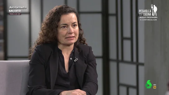 Una experta en justicia universal desvela cómo es estar cara a cara con genocidas: "Son unos mentirosos y cobardes" Una experta en justicia universal desvela cómo es estar cara a cara con genocidas: "Son unos mentirosos y cobardes"