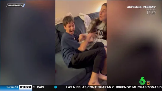 La emotiva reacción de un joven con parálisis cerebral al descubrir que le han admitido en Harvard La emotiva reacción de un joven con parálisis cerebral al descubrir que le han admitido en Harvard