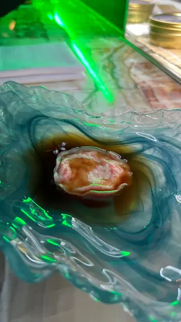 Ravioli de cangrejo en salsa miso de Quintoelemento Ravioli de cangrejo en salsa miso de Quintoelemento