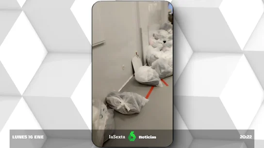 "Tenemos que secar a los abuelos con fundas de almohada": denuncian la situación en residencias de la Comunidad de Madrid "Tenemos que secar a los abuelos con fundas de almohada": denuncian la situación en residencias de la Comunidad de Madrid