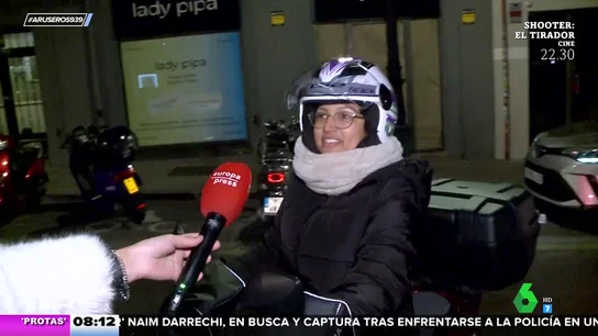 La repartidora de Glovo que entregó un paquete a Íñigo Onieva: "Llego a saber que es famoso y husmeo un poco" La repartidora de Glovo que entregó un paquete a Íñigo Onieva: "Llego a saber que es famoso y husmeo un poco"