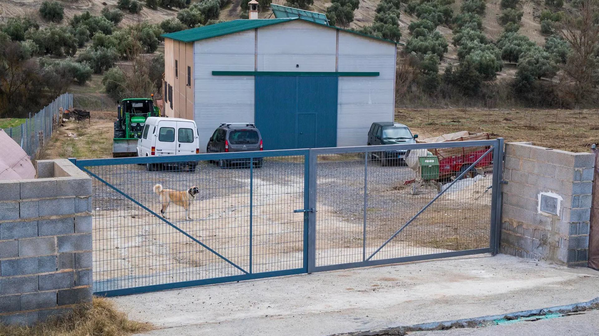 Detienen a dos personas por matar a tiros de un hombre en su finca de Jayena, Granada