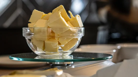 ¿Mantequilla o margarina? El 'secreto' para saber comprar la mejor y la más sana ¿Mantequilla o margarina? El 'secreto' para saber comprar la mejor y la más sana