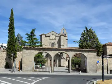 Real Monasterio de Santo Tomás de Ávila: ¿sabías que en este lugar está enterrado el hijo de los Reyes Católicos?