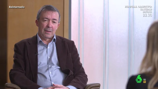 El exrector de la Complutense José Carrillo afirma que dentro del acto "había un clan de Ayuso": "Ella será famosa, ilustre no tanto" El exrector de la Complutense José Carrillo afirma que dentro del acto "había un clan de Ayuso": "Ella será famosa, ilustre no tanto"
