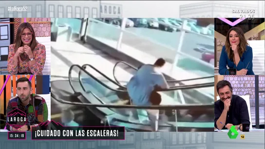 La confusión de una señora mayor con las escaleras mecánicas: se sube al pasamanos La confusión de una señora mayor con las escaleras mecánicas: se sube al pasamanos