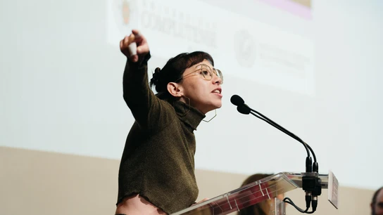 El discurso de la mejor estudiante de Ciencias de la información: "Es un día muy triste porque cuando digo Ayuso oigo aplausos" El discurso de la mejor estudiante de Ciencias de la información: "Es un día muy triste porque cuando digo Ayuso oigo aplausos"Gtres/ JON IMANOL