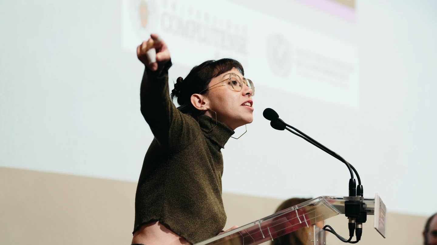 El discurso de la mejor estudiante de Ciencias de la información: "Es un día muy triste porque cuando digo Ayuso oigo aplausos" El discurso de la mejor estudiante de Ciencias de la información: "Es un día muy triste porque cuando digo Ayuso oigo aplausos"Gtres/ JON IMANOL
