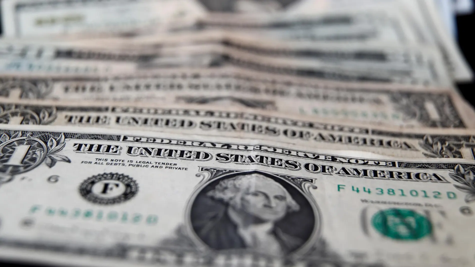 La moneda del billón de dólares: ¿una idea loca o la solución a la deuda de EEUU?