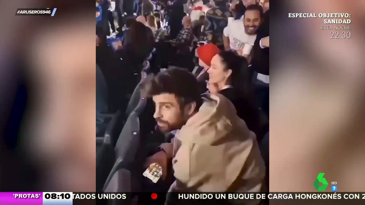 Este es el vídeo 'fake' de Gerard Piqué escuchando la canción de Shakira que se ha hecho viral Este es el vídeo 'fake' de Gerard Piqué escuchando la canción de Shakira que se ha hecho viral