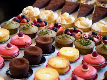 Diferentes dulces y pasteles Diferentes dulces y pasteles
