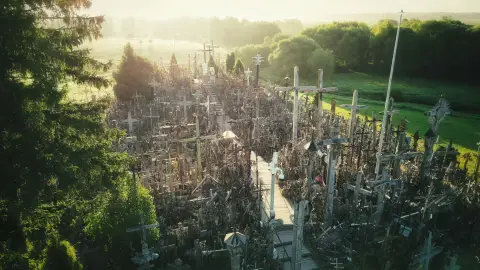 Colina de las Cruces, en Lituania Colina de las Cruces, en Lituania