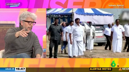 Un ministro de la India lanza una piedra a uno de sus trabajadores porque tarda en llevarle una silla Un ministro de la India lanza una piedra a uno de sus trabajadores porque tarda en llevarle una silla