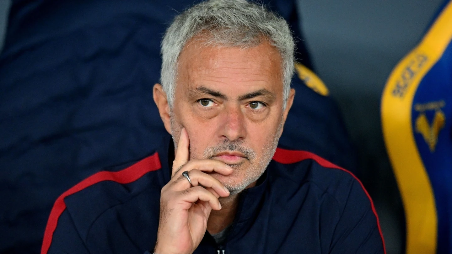 Jose Mourinho, entrenador de la Roma Jose Mourinho, entrenador de la Roma