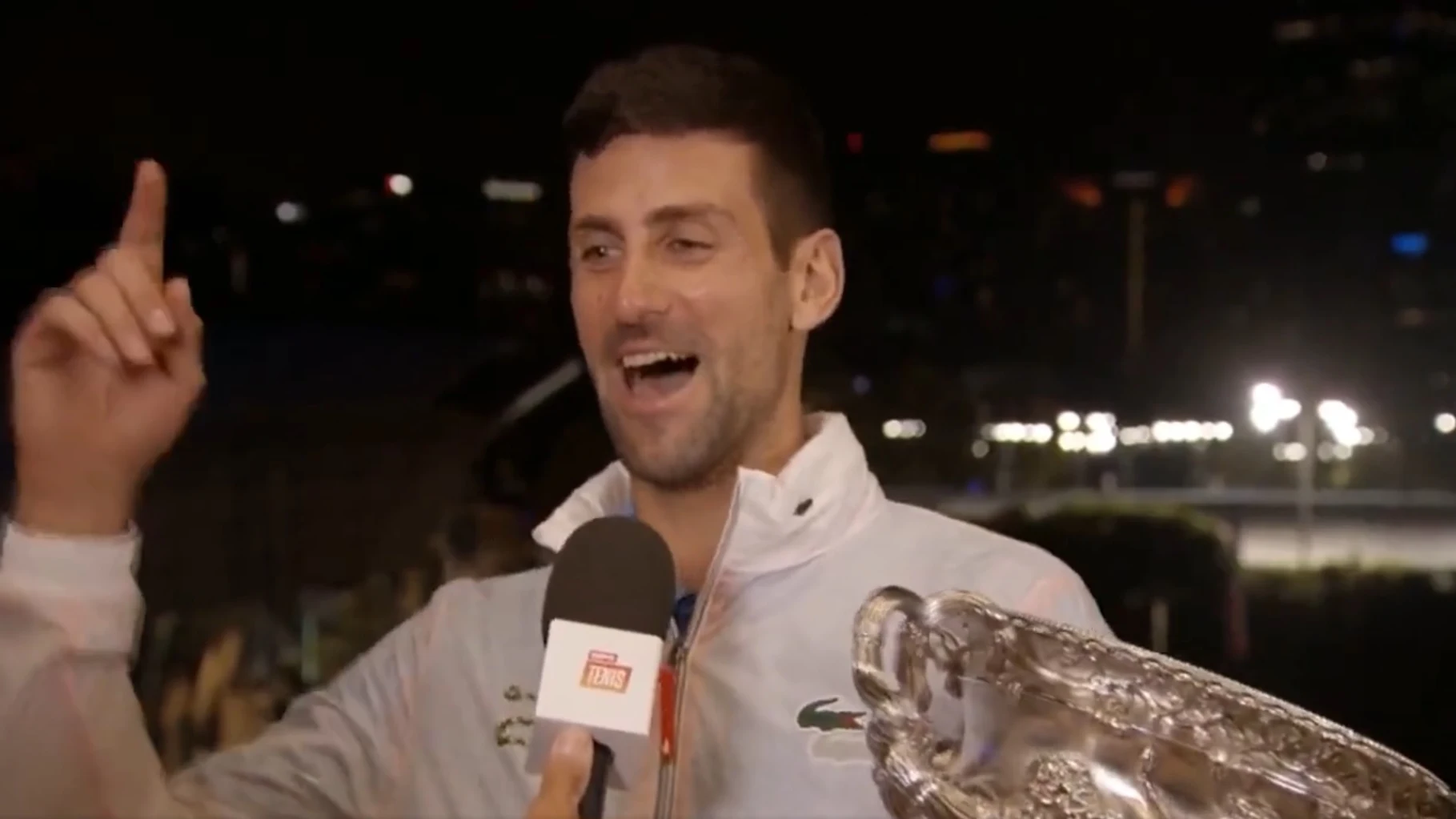 Novak Djokovic canta 'Muchachos', la mítica canción de Argentina en el Mundial de Qatar