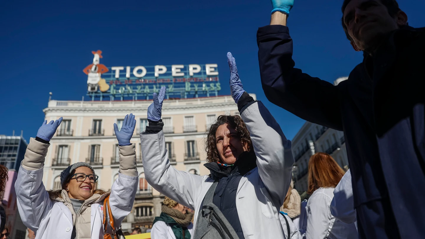 Marcha llevada a cabo por los médicos y pediatras de Atención Primaria en Madrid Marcha llevada a cabo por los médicos y pediatras de Atención Primaria en Madrid