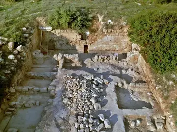 Se descubre a una hora de Jerusalén una de las cuevas funerarias más impresionantes de Israel