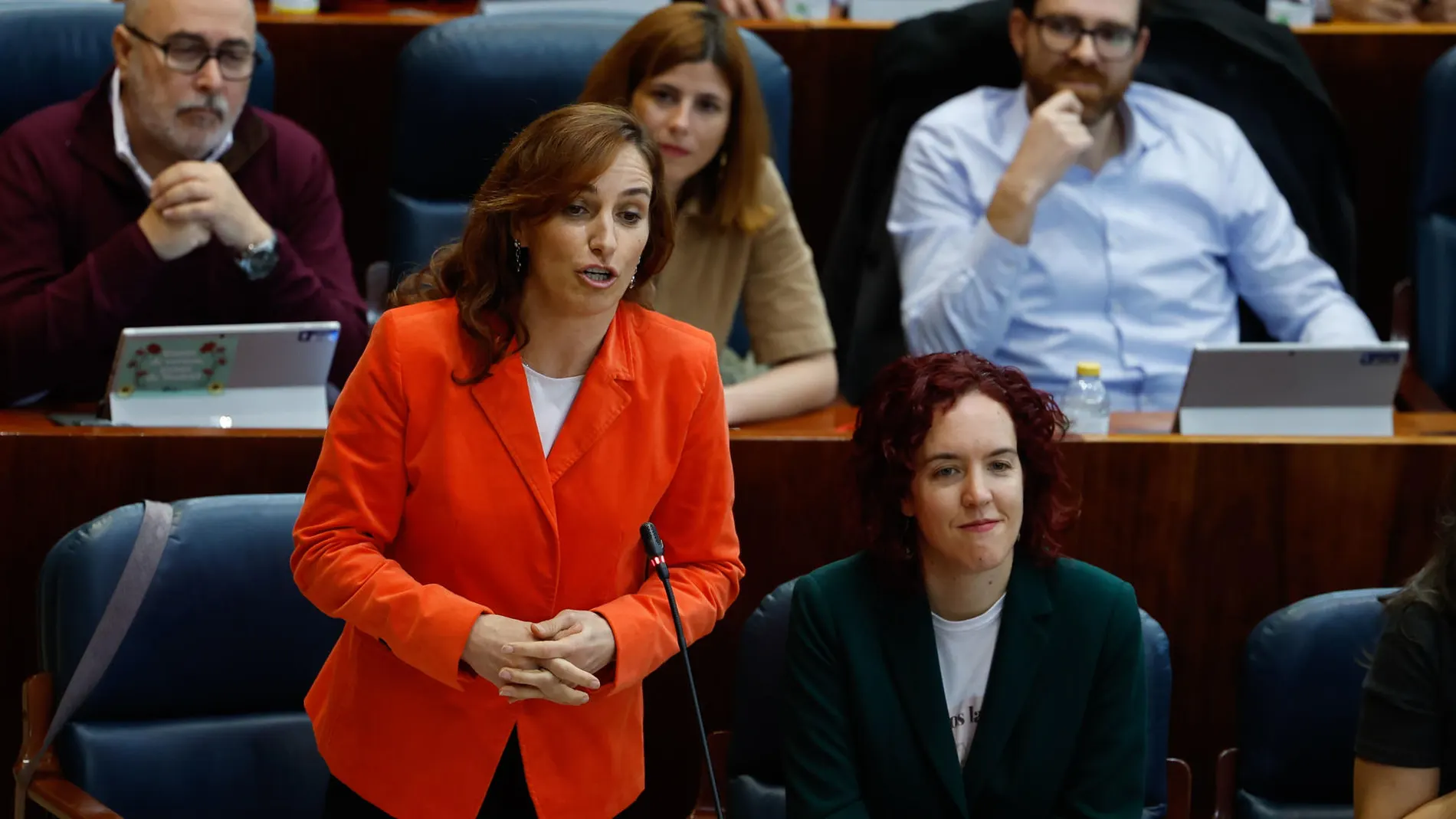 Mónica García, a Ayuso: "Pasará a la historia por cargarse la sanidad publica"