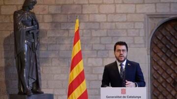  El presidente de la Generalitat, Pere Aragonès, comparece ante los medios de comunicación.