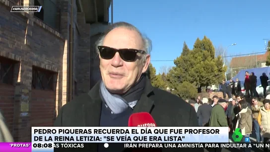 Pedro Piqueras recuerda cuando fue profesor de la reina Letizia: "Se veía que era una chica lista" Pedro Piqueras recuerda cuando fue profesor de la reina Letizia: "Se veía que era una chica lista"