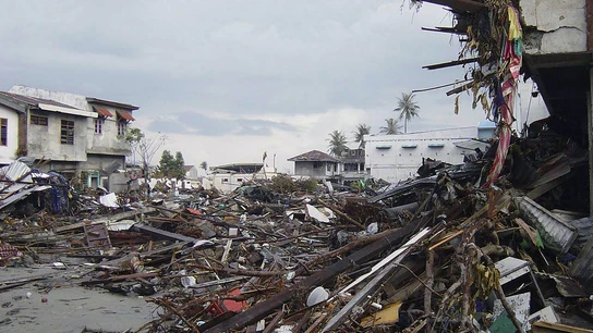 El terremoto de Sumatra (Indonesia) de 2004, uno de los más fuertes de la historia El terremoto de Sumatra (Indonesia) de 2004, uno de los más fuertes de la historia