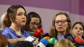 La secretaria de Estado de Igualdad, Ángela Rodríguez, y la delegada del Gobierno contra la Violencia de Género, Victoria Rosell