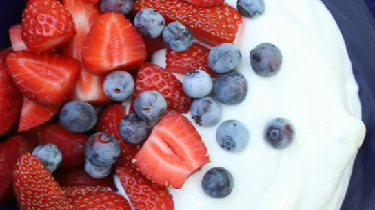 Este es el motivo por el que debes dejar de tomar yogur 0% grasa o desnatado si quieres adelgazar Este es el motivo por el que debes dejar de tomar yogur 0% grasa o desnatado si quieres adelgazar