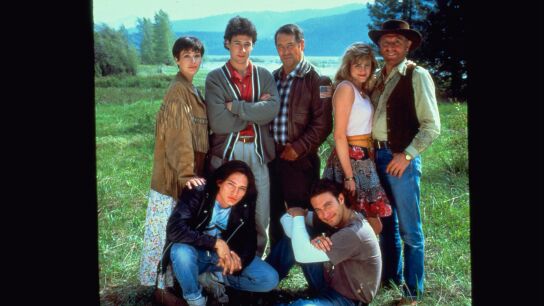 Algunos de los protagonistas de 'Doctor en Alska'.