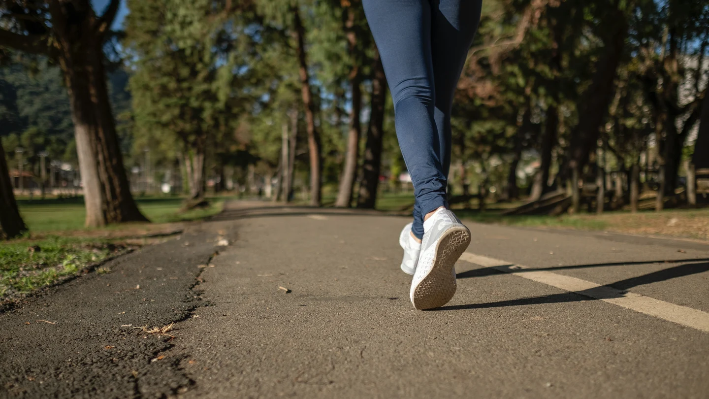 El 'secreto' para caminar y adelgazar (no, no solo es cuestión de pasos) El 'secreto' para caminar y adelgazar (no, no solo es cuestión de pasos)