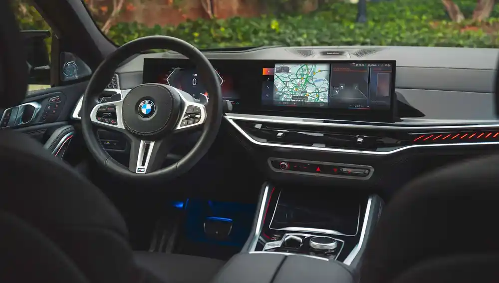 BMW X6 2023 interior