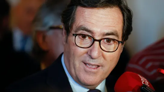 Garamendi defiende su elevada subida de sueldo alegando que fue una decisión de la CEOE Garamendi defiende su elevada subida de sueldo alegando que fue una decisión de la CEOE