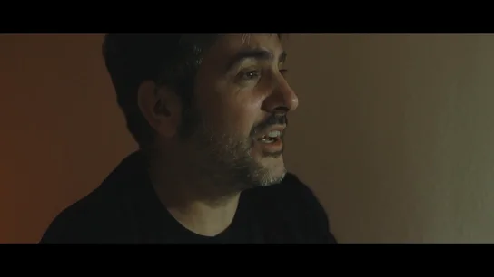 La emotiva frase de David Muñoz (Estopa) a su hijo sobre estudiar carreras con salidas: "No lo hagas por mí" La emotiva frase de David Muñoz (Estopa) a su hijo sobre estudiar carreras con salidas: "No lo hagas por mí"