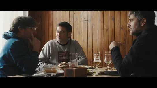 Jordi Évole se sincera como nunca con Estopa: "He estado años en el puto pozo. Me despertaba y lloraba" Jordi Évole se sincera como nunca con Estopa: "He estado años en el puto pozo. Me despertaba y lloraba"