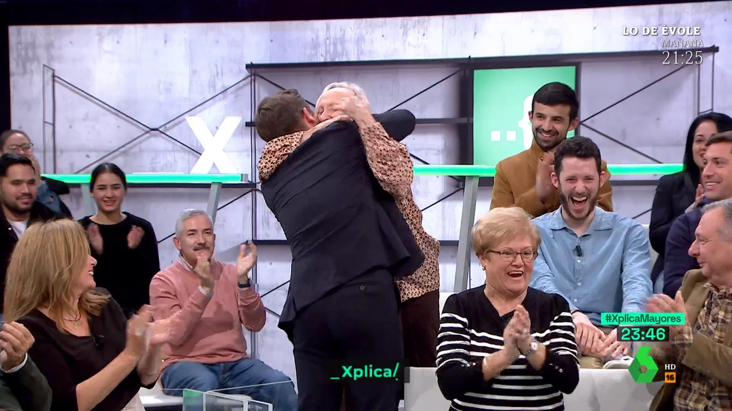 XPLICA - "Es que me gustas" XPLICA - "Es que me gustas"