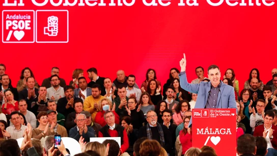 Sánchez confirma que el Gobierno aprobará la subida del Salario Mínimo Interprofesional en el próximo Consejo de Ministros Sánchez confirma que el Gobierno aprobará la subida del Salario Mínimo Interprofesional en el próximo Consejo de Ministros