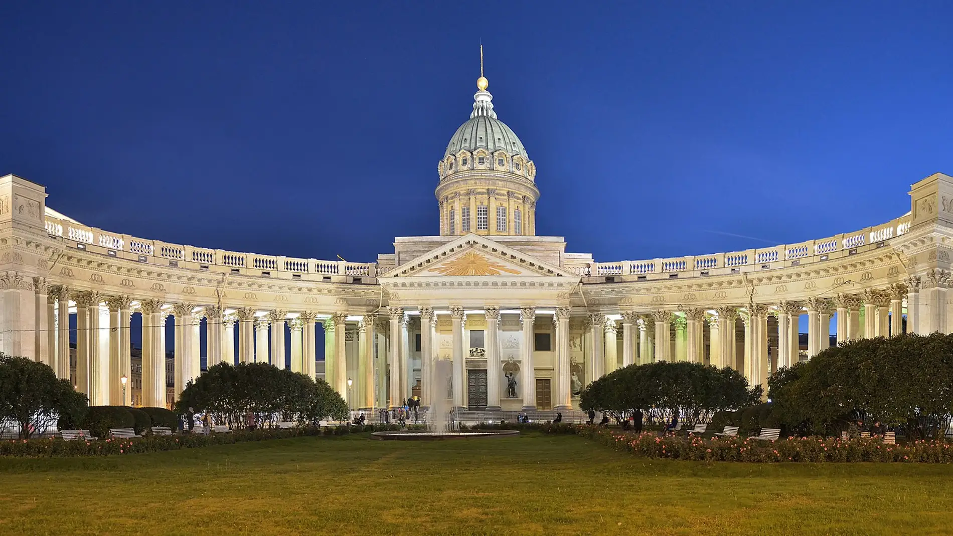 Catedral de Nuestra Señora de Kazán de San Petersburgo: ¿Sabías que, tras la Revolución Rusa, tuvo que cerrar sus puertas?