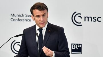 Macron llama a Europa a "invertir masivamente" en defensa