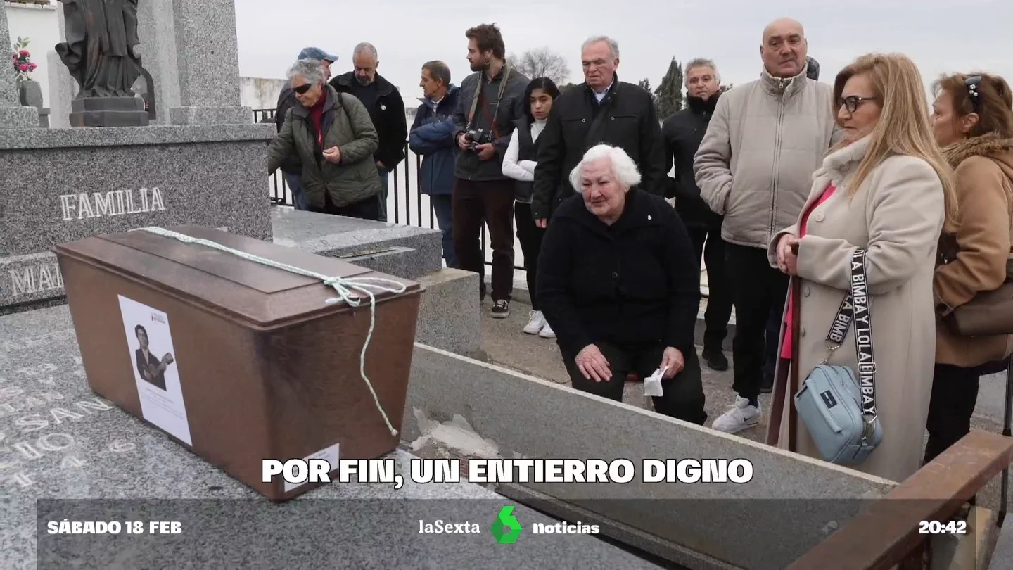 Una sepultura digna: la hija de un fusilado por el franquismo consigue enterrar a su padre después de 87 años Una sepultura digna: la hija de un fusilado por el franquismo consigue enterrar a su padre después de 87 años