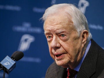 Former United States President Jimmy Carter begins hospice care