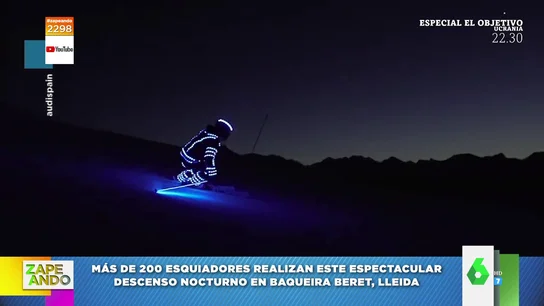 Las hipnóticas imágenes de más de 200 esquiadores bajando una montaña de Baqueira por la noche Las hipnóticas imágenes de más de 200 esquiadores bajando una montaña de Baqueira por la noche
